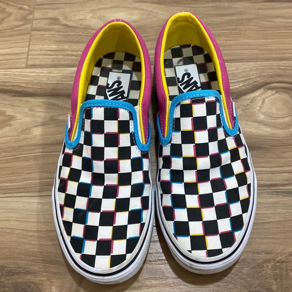 Vans Shoes - checkered slip on vans
